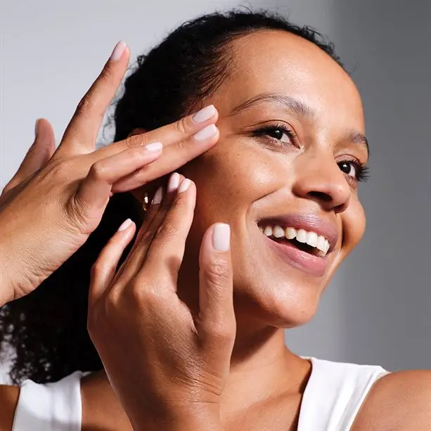 ANEW Ultimate Firm & Supply Gold Peel Off Masker - Afbeelding 4